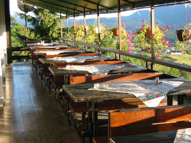 Ugostitelji su ostali bez zarade