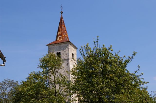 Brodmoravička crkva