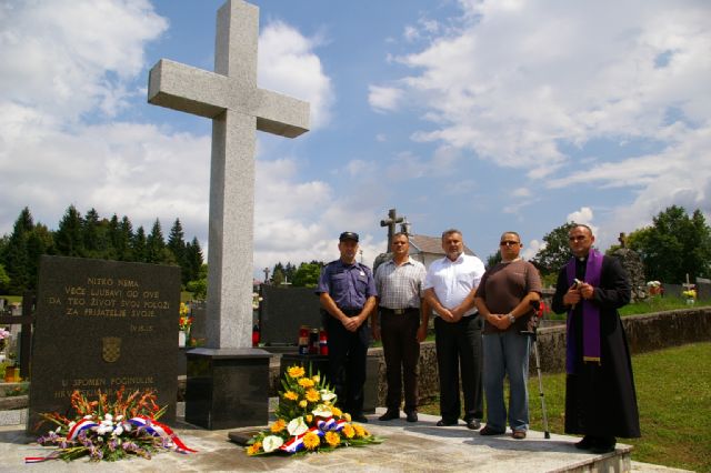 Delegacija policije, UDVDR-e, Grada Vrbovskog i HVIDR-e