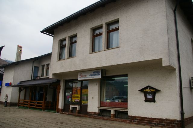 Na meti se našla i trgovina