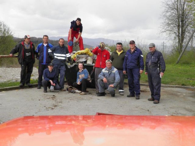 Planinari PD Vršak u akciji čišćenja
