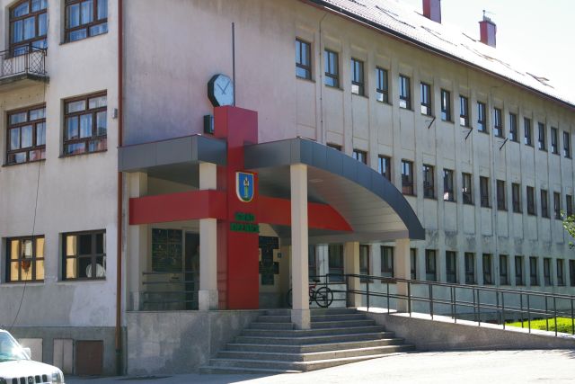 Gradska uprava - mjesto prosvjeda delničkih mama