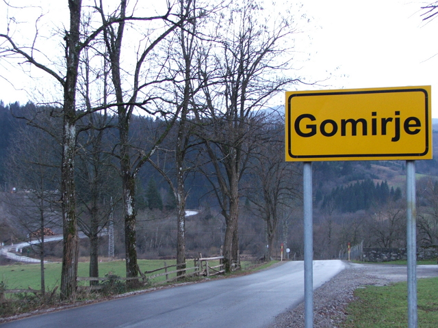 Na područjima Mjesnih odbora Moravice, Gomirje i Ljubošina biti će postavljene dvojezične table sa latiničnim i ćiriličnim pismom