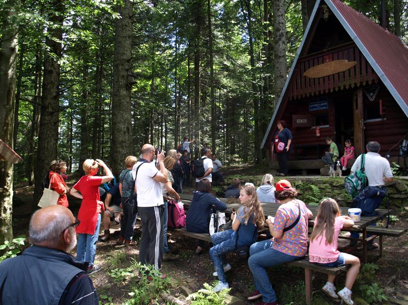 10522471_679401045463446_8172934440181909563_n