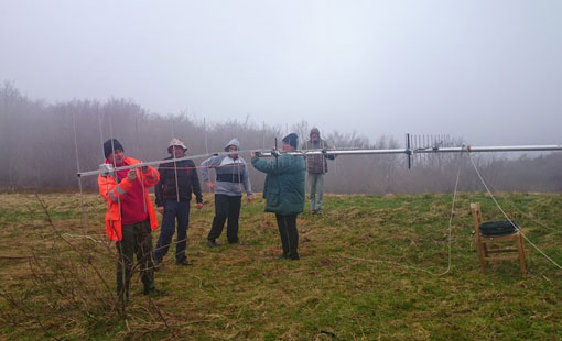 150505-radio-amateri